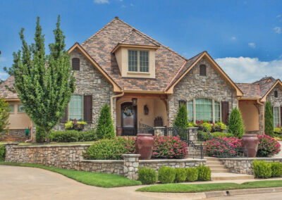 Davinci 8" Classic Slate synthetic tile installed by Yates Roofing in OKC